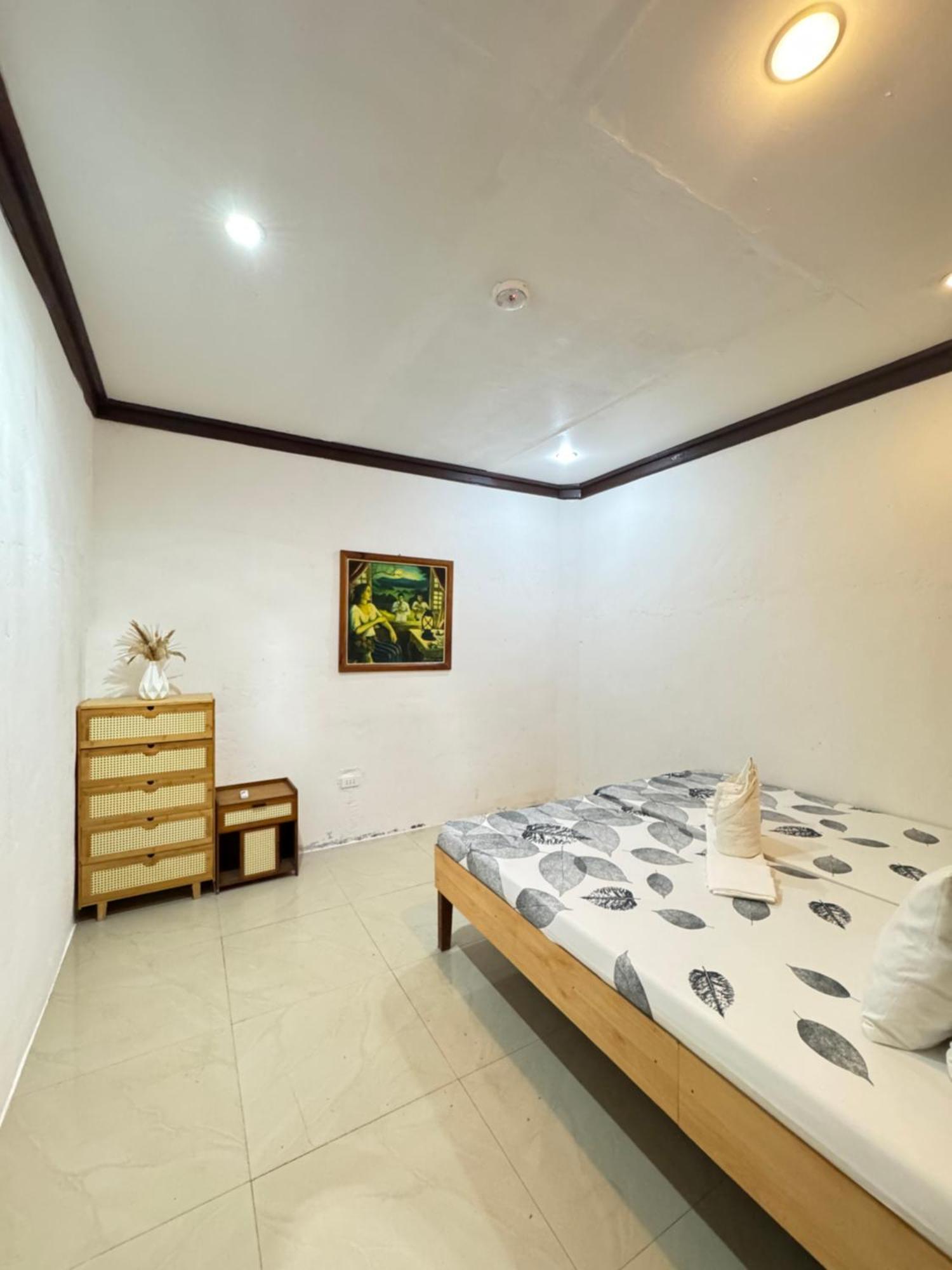 Aquaholik Traveler'S Lodge 엘니도 외부 사진